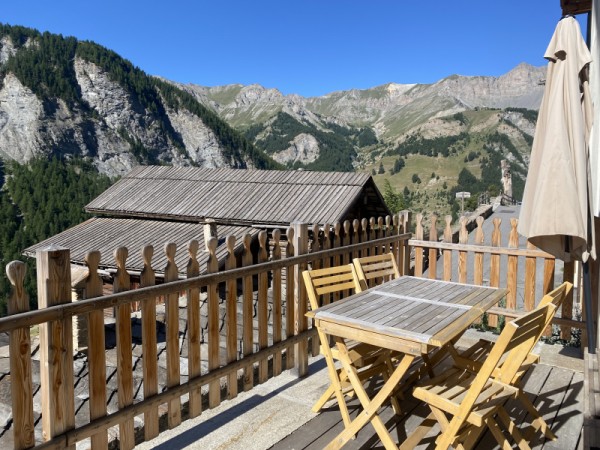 Terrasse sud et table